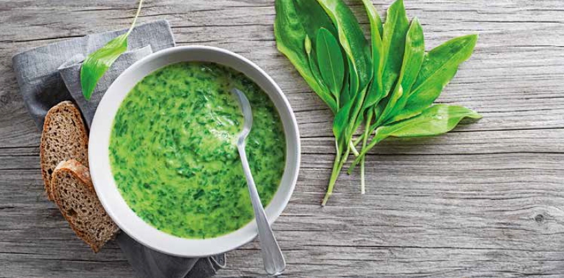 Vydatná kuřecí polévka